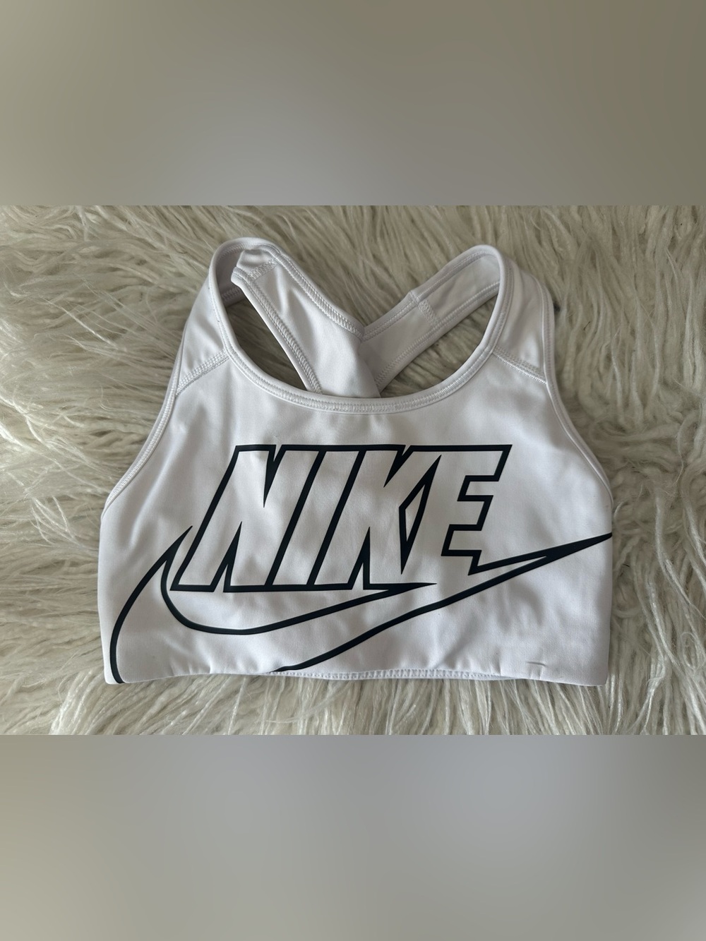 501. Nike xs sports bra white.